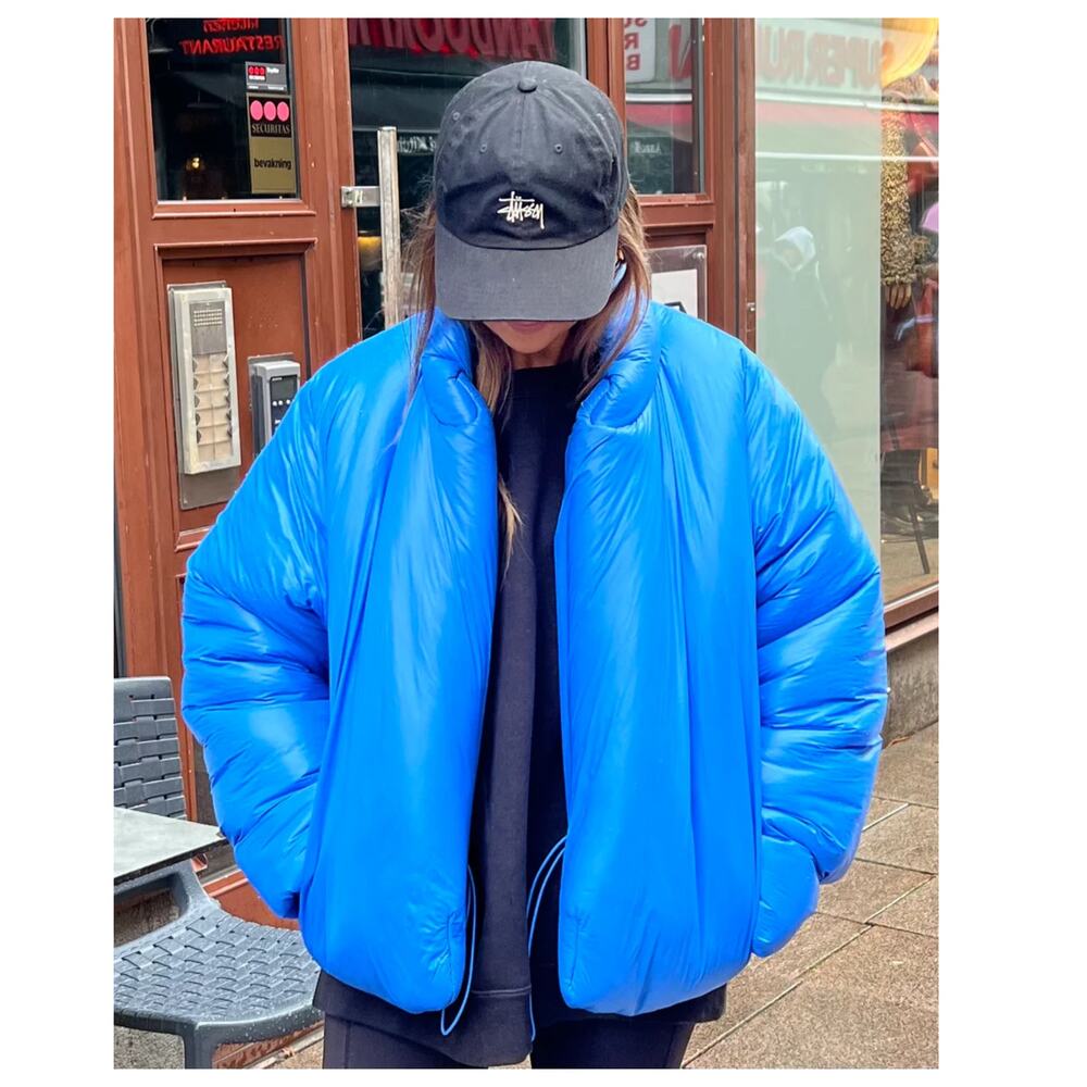 NWT YEEZY X GAP ROUND Cropped Jacket blue Puffer Kanye West (M)